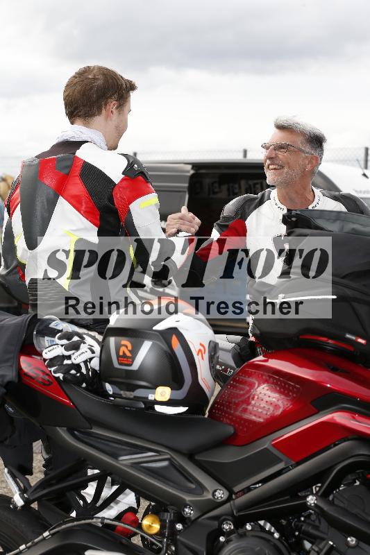 /53 16.09.2025 Track Day Domi Aegerter ADR/Impressionen